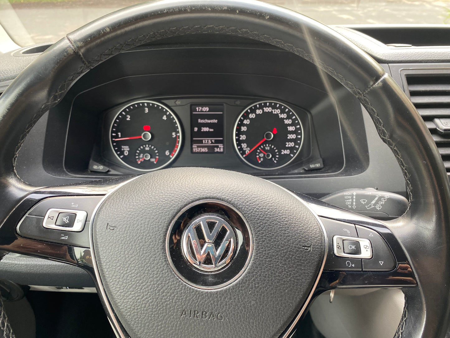 Volkswagen T6 Transporter Kasten-Kombi LED Standheizung